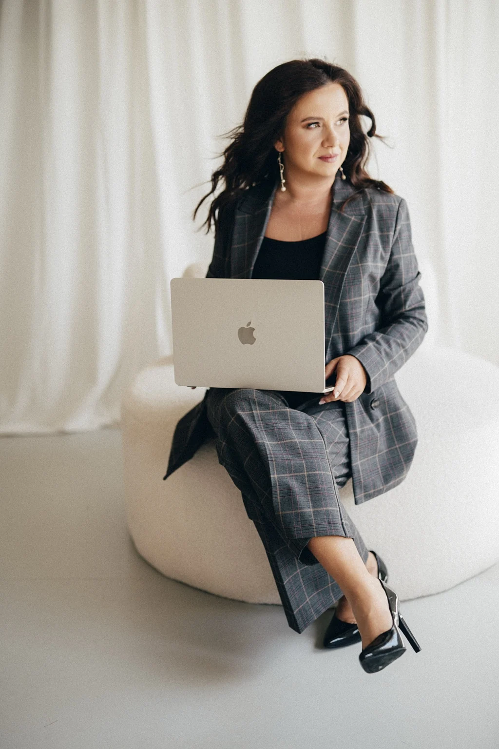 Ewelina Dydyńska - założycielka PixelBrand Studio