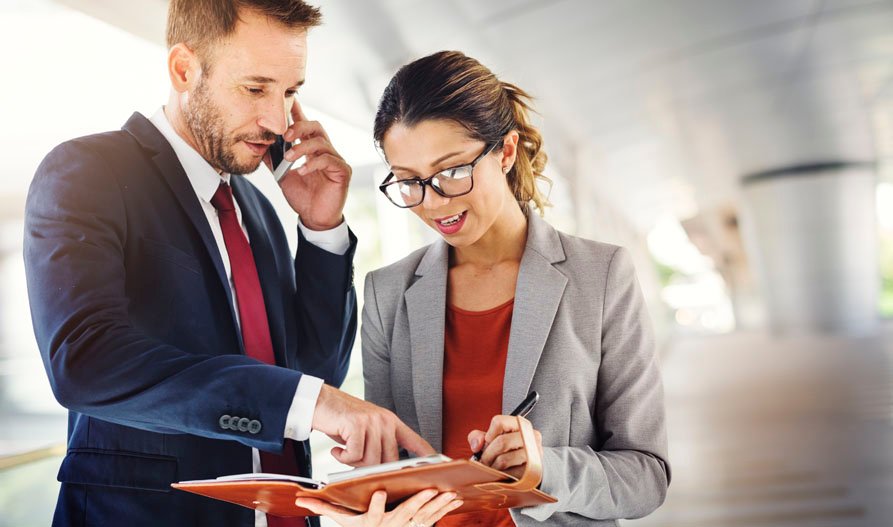 Dowiedz się, dlaczego sama obecność w social mediach nie wystarczy i co naprawdę wpływa na rozwój firmy w Holandii.